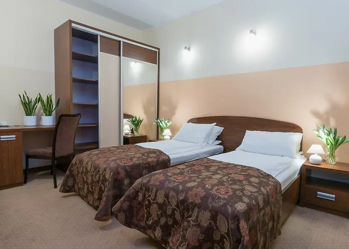 Bed and Breakfast Leszczynowy Dworek 4*