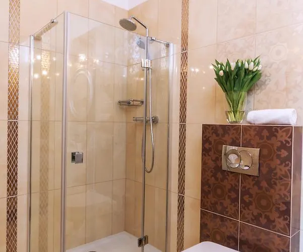 Bed and Breakfast Leszczynowy Dworek 4*